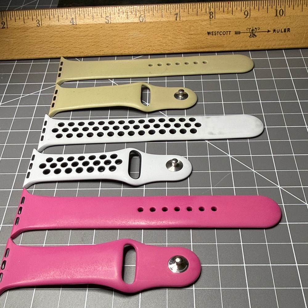 Apple Silicone Watch Bands — Pink & White